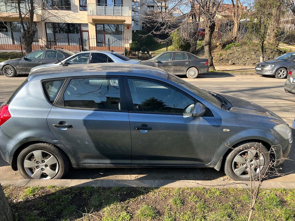 Kia Ceed Hatchback, 2008, 1.6 Diesel, 115 CP