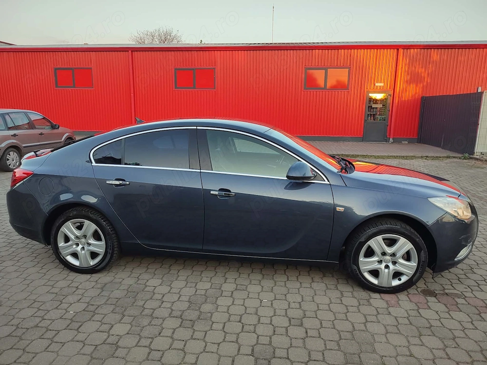 Vând Opel insignia 2.0 Diesel