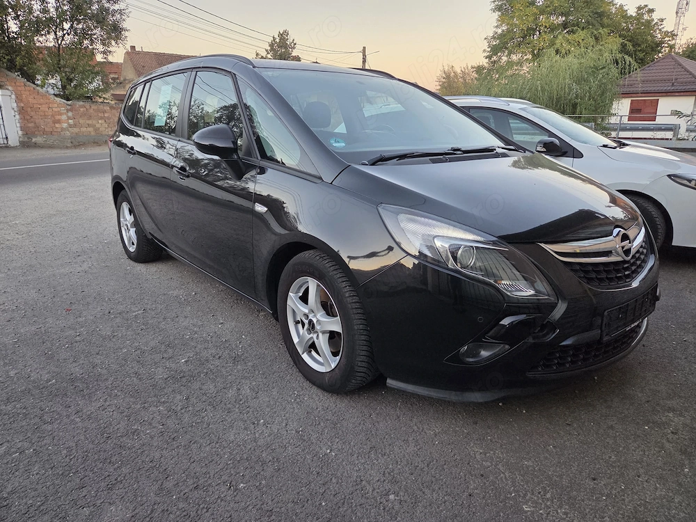 Opel Zafira 2.0 D 2013