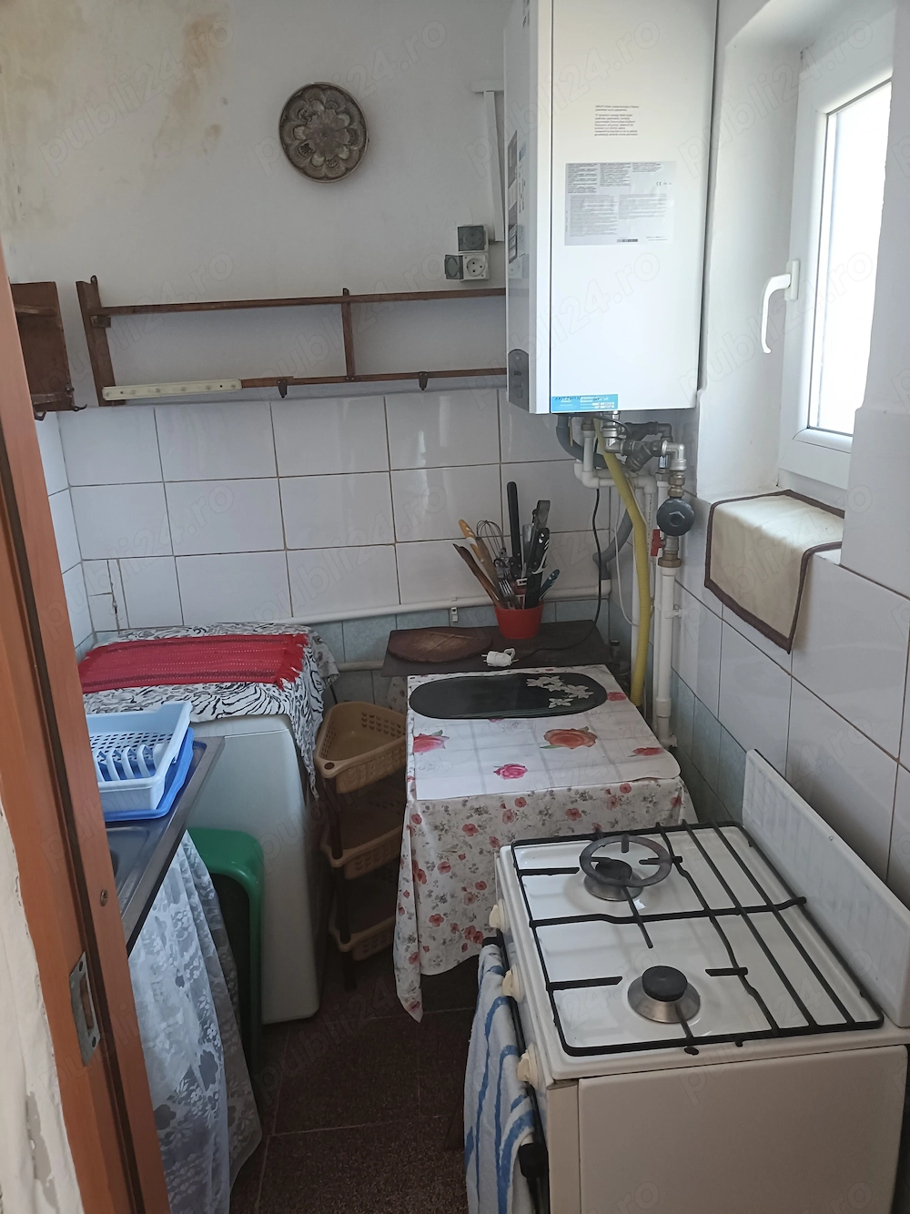 Vând apartament 2 camere str. Slt. Gheorghe Bărboi 