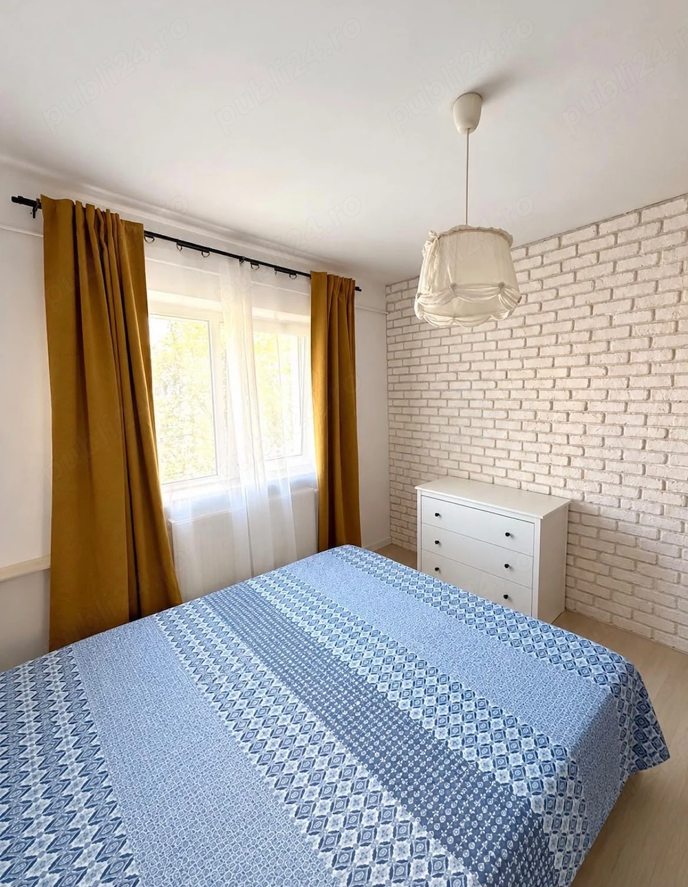 Apartament cu 2 camere decomandate in zona Nicolina.