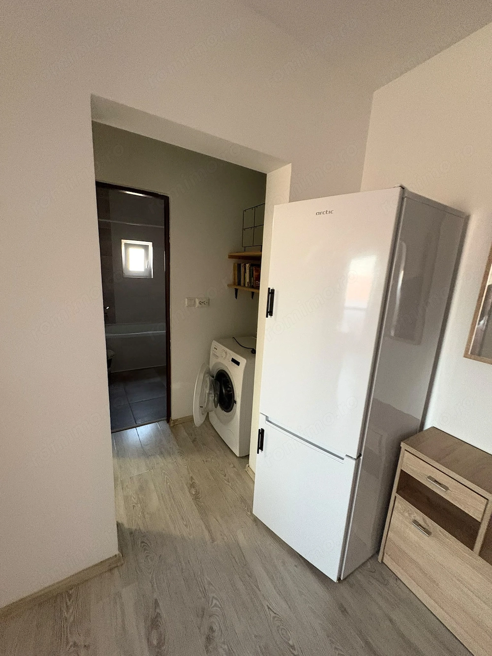 apartament DE LUX cu 2 camere complet DECOMANDAT 50 mp Calea Aradului TOTUL NOU cu CENTRALA