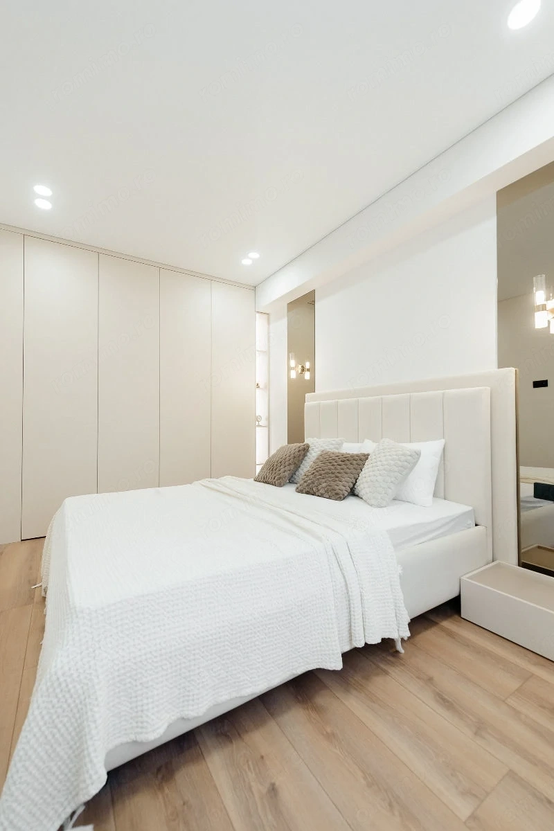 Apartament cu 2 camere de închiriat în Tineretului
