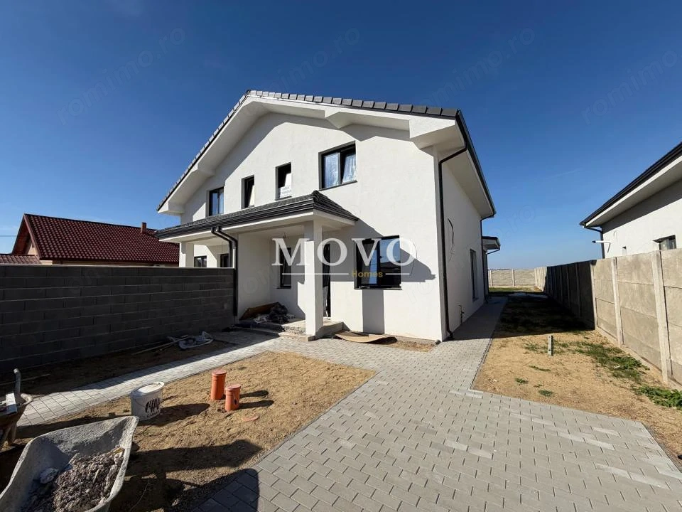 Duplex in Sanandrei | Toate utilitatile | Asfalt | Curte generoasa |
