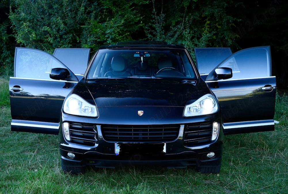 Porsche Chaenne S  957