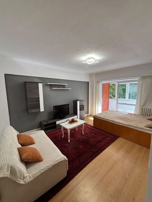 Apartament cu 3 camere decomandate, Tatarasi-Oancea.