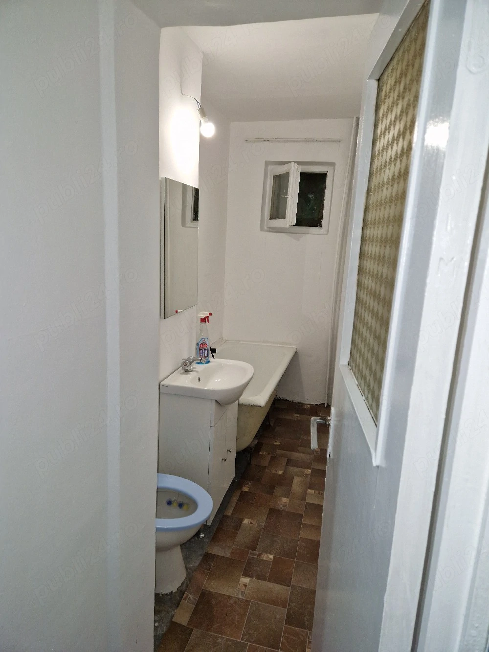 Apartament cu 2 camere