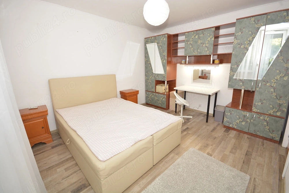 De inchiriat Apartament 4 camere, decomandat, parcare adp Drumul Taberei 