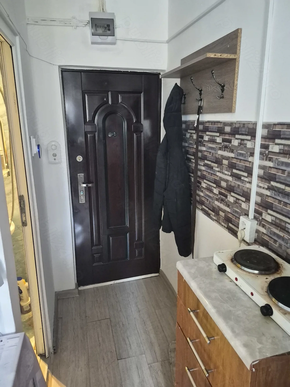 Proprietar ofer spre inchiriere garsoniera