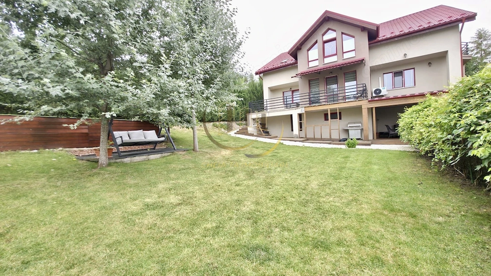 Casă individuală | 4 dormitoare | Teren 850 mp | Garaj dublu