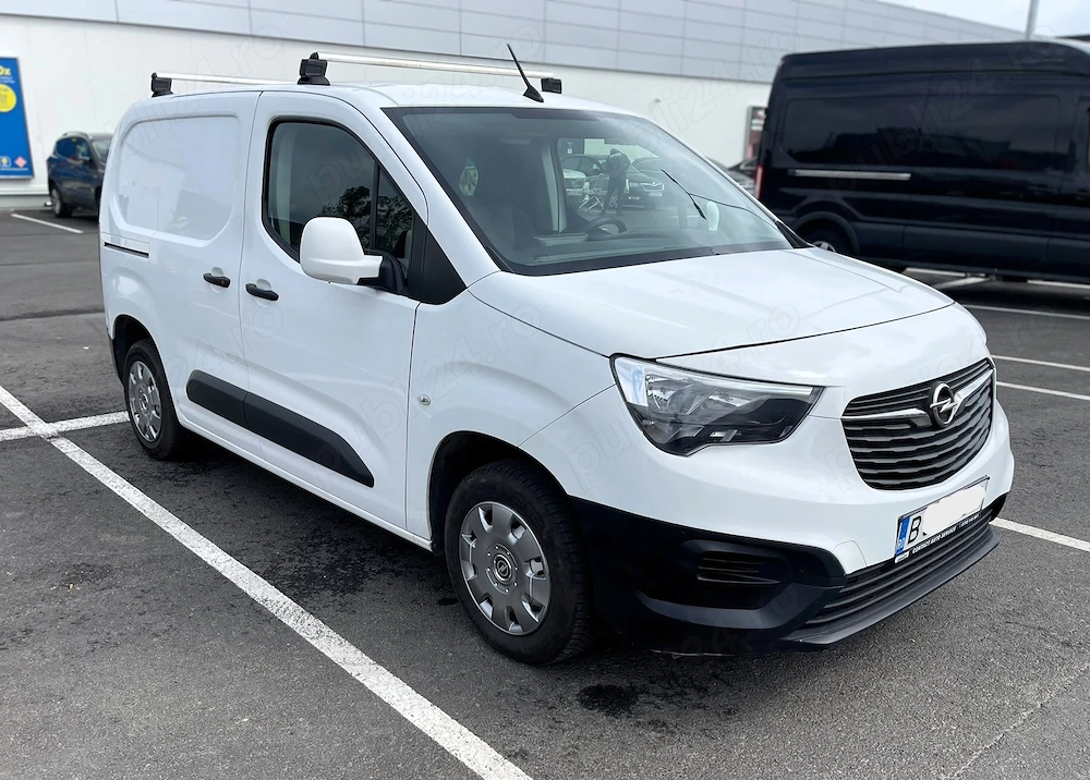 Opel Combo E | 1.5 diesel 100 cp E6 | 3 locuri | 118.000 km