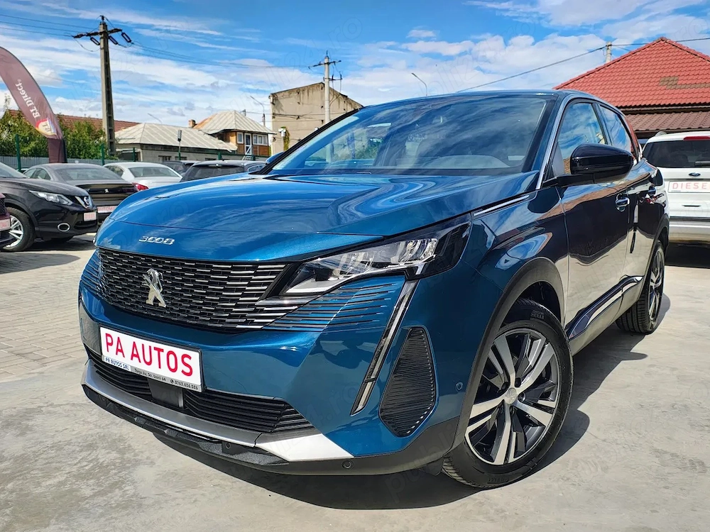 Peugeot 3008 1.2 PureTech Turbo S&S Allure, 2022, SUV, Benzina
