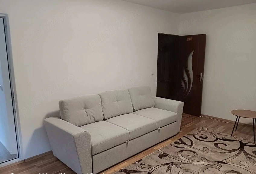 Nicolina  apartament 2 camere decomandat 