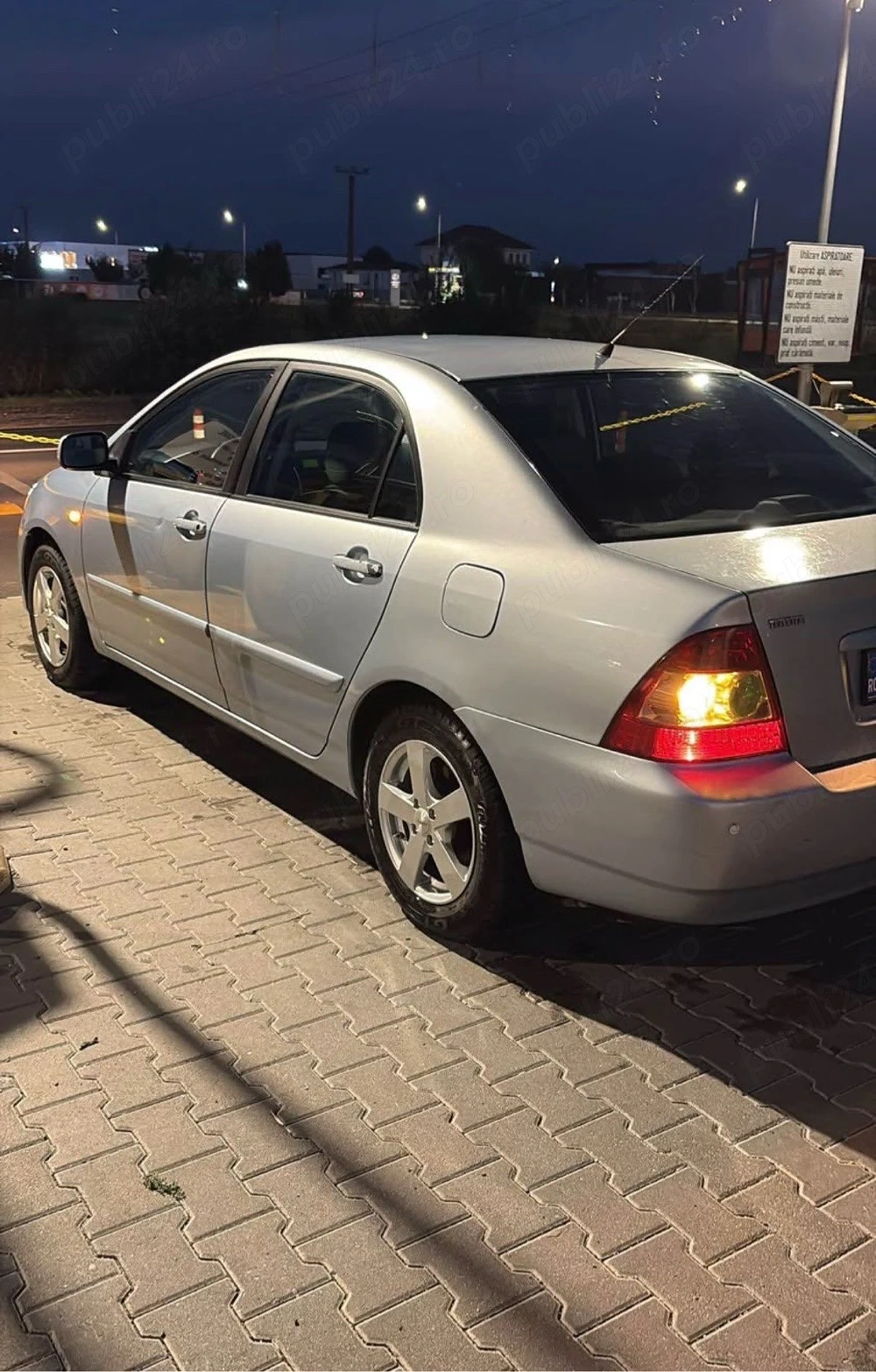 toyota corolla 2004 1.4 benzina 