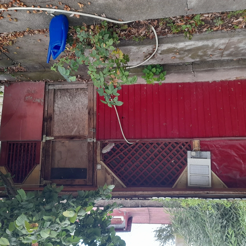 Schimb sau vand  casa la curte   in Lehliu Gara