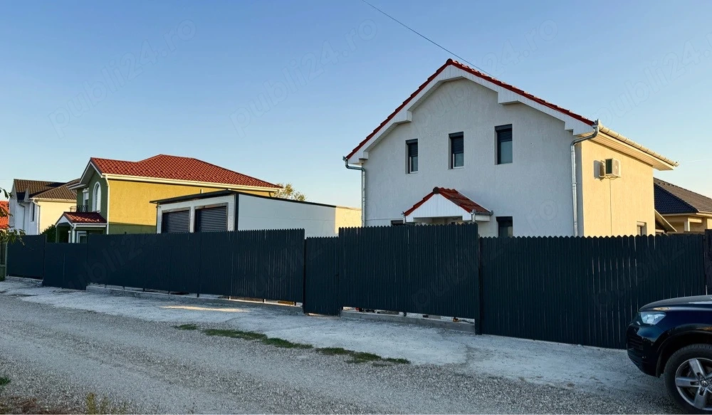 PROPRIETAR -  de vânzare casă+teren generos+spațiu multifuncțional în Oradea- preț negociabil!  