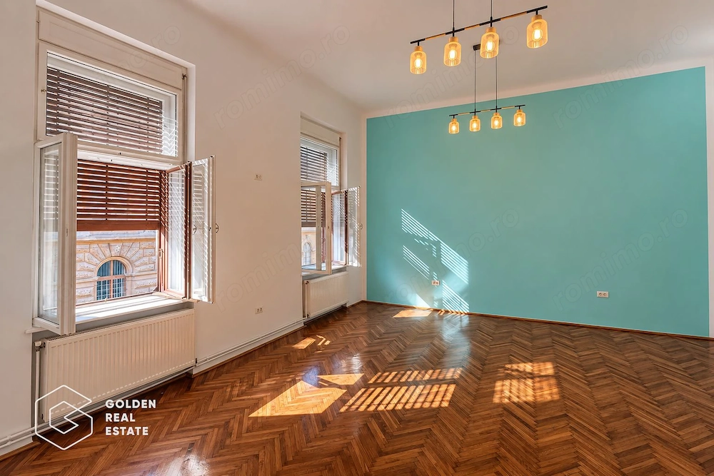 Apartament ultracentral, 3 camere, ideal atat ca locuinta, cat si pt birouri