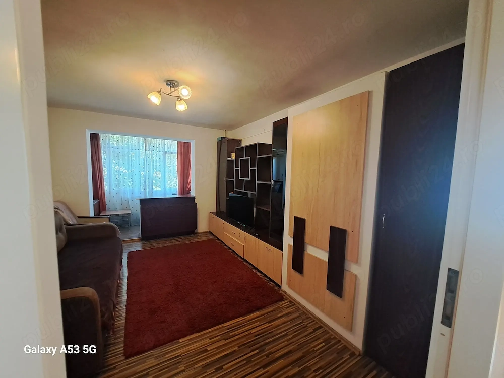 Proprietar,inchiriez ap 2c Podu de Piatra