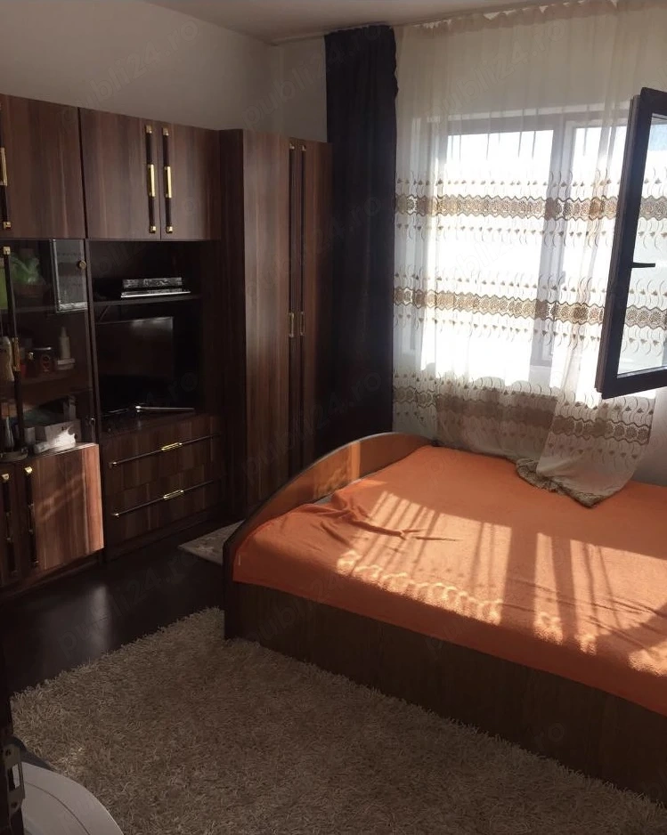 De vanzare apartament 2 camere, decomandat, 48,5 mp   cart Dealul Florilor, Dej