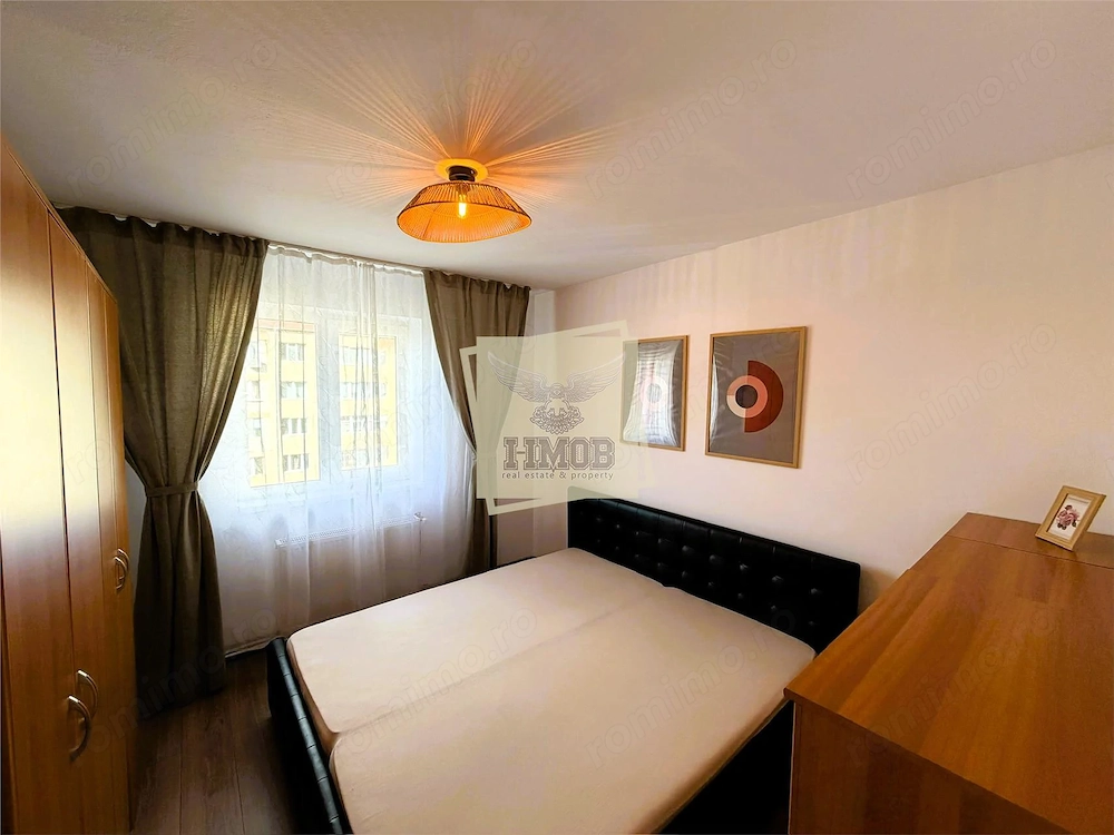 Apartament 3 camere decomandat si balcon Strand