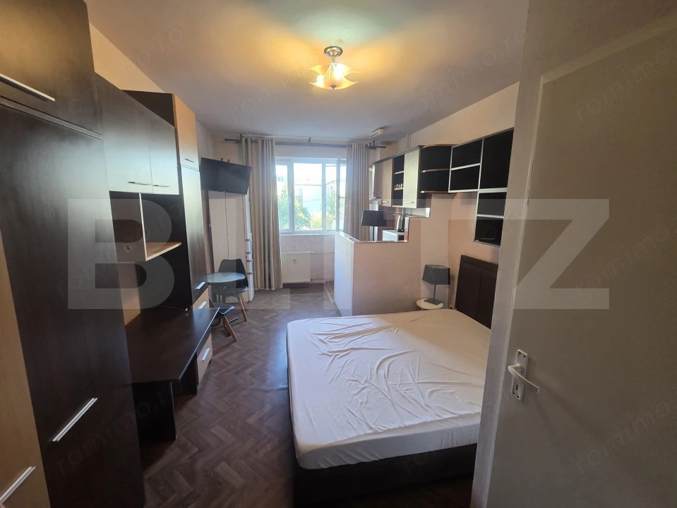 Garsoniera de vanzare, 22 mp, zona Dambul Rotund