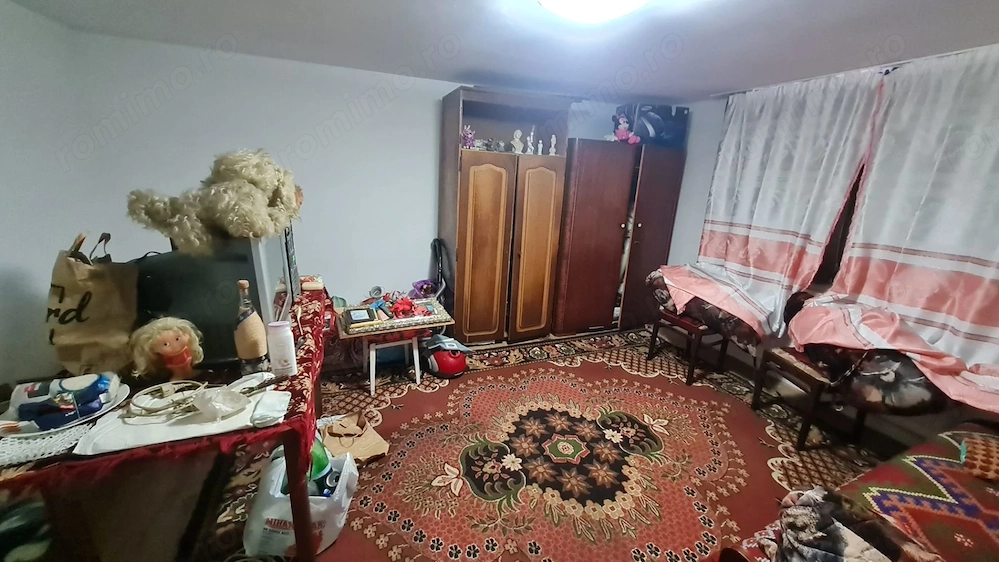 Casă cu 3 camere zona Turnișor