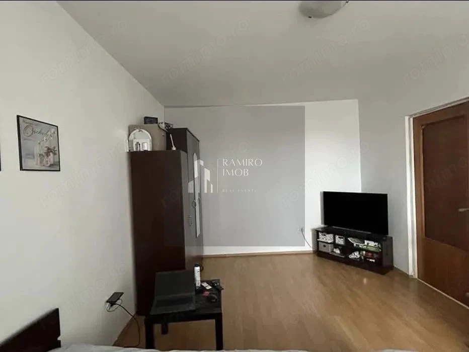 Apartament 2 camere | 65 mp | 2 minute de metrou | DECOMANDAT
