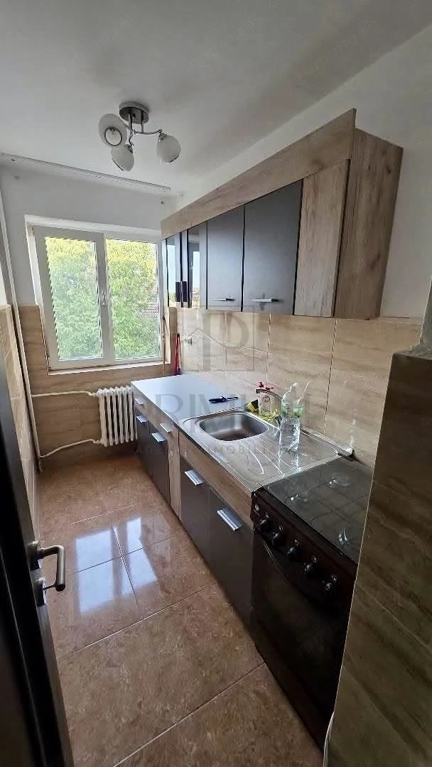 Complex, 2 Camere, Recent Renovat