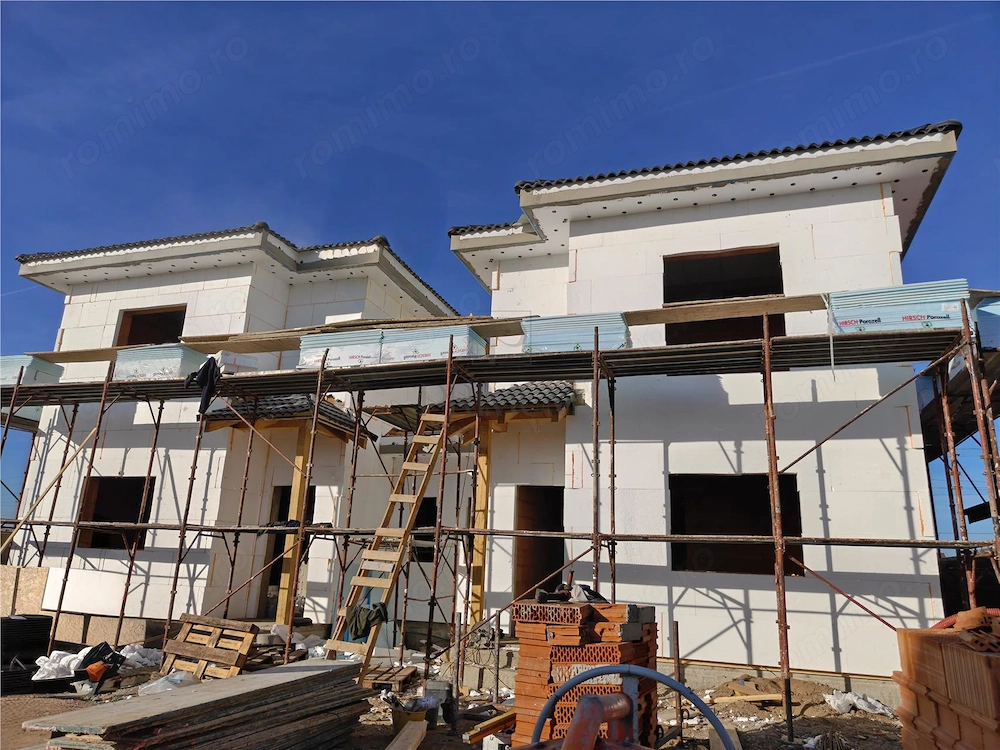 DUPLEX SEPARAT PRIN C.T - ZONA BUNA - FINISAJE LA ALEGERE