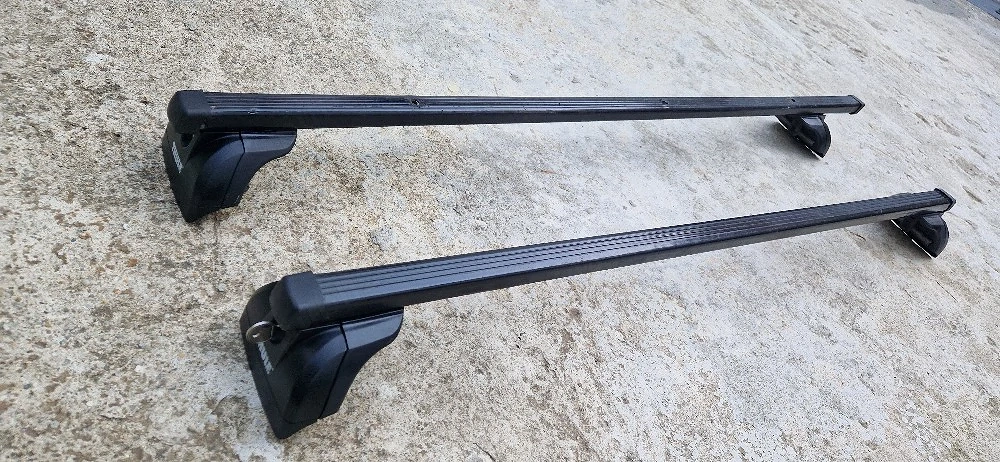 bare transversale thule citroen C4