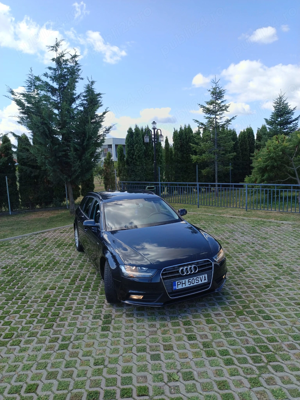 Vând Audi A4 B8 Facelift 
