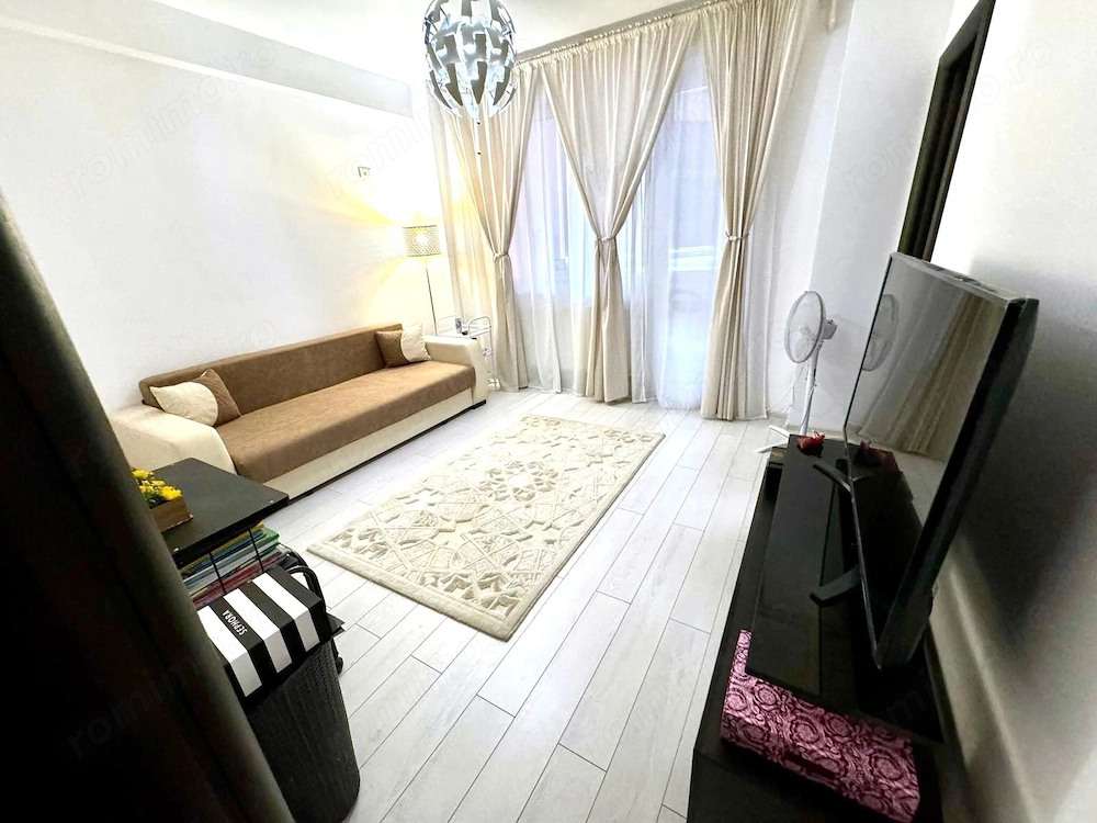  Închiriez Apartament Studio cu 2 camere, centrală proprie, Militari Residence