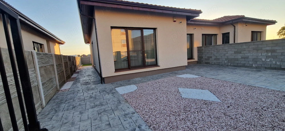 Proprietar închiriez Duplex modern pe Parter situat in zona Belvedere