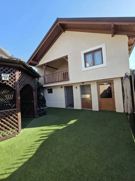 Casa de vanzare inchiriere