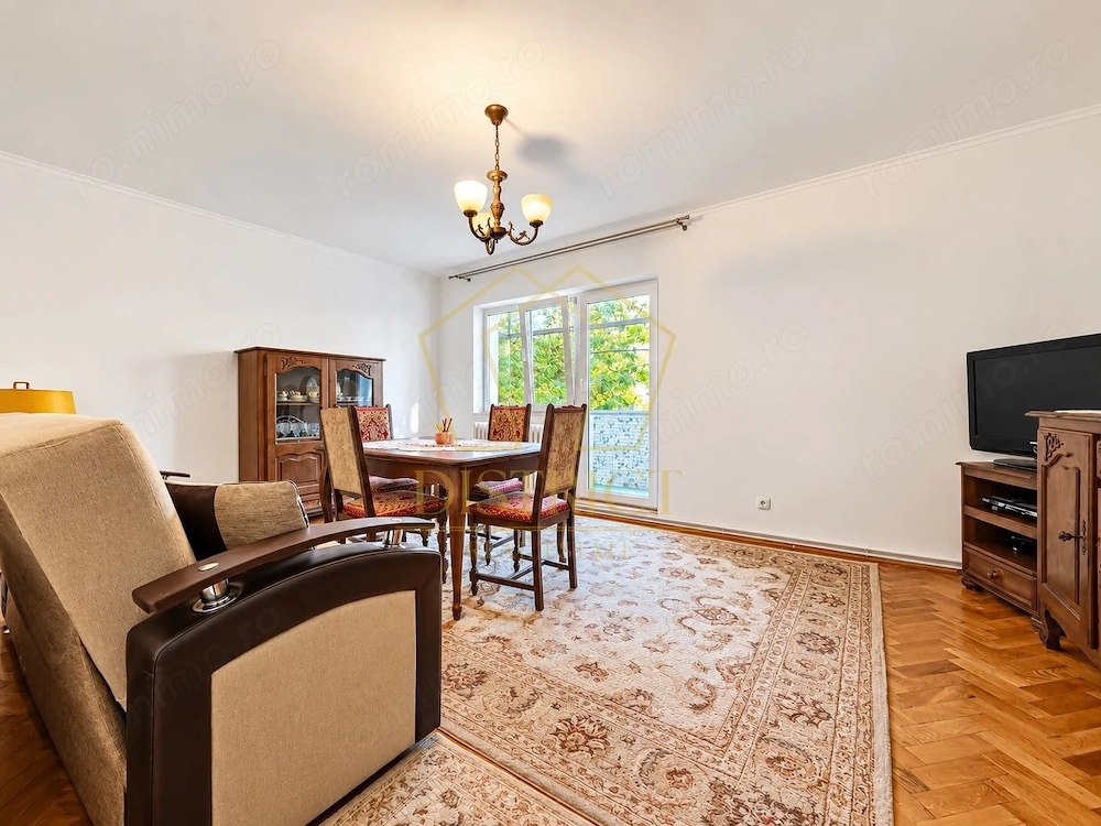 Apartament superb cu 3 camere | Etajul 1 | Garaj | 2 bai | Girocului