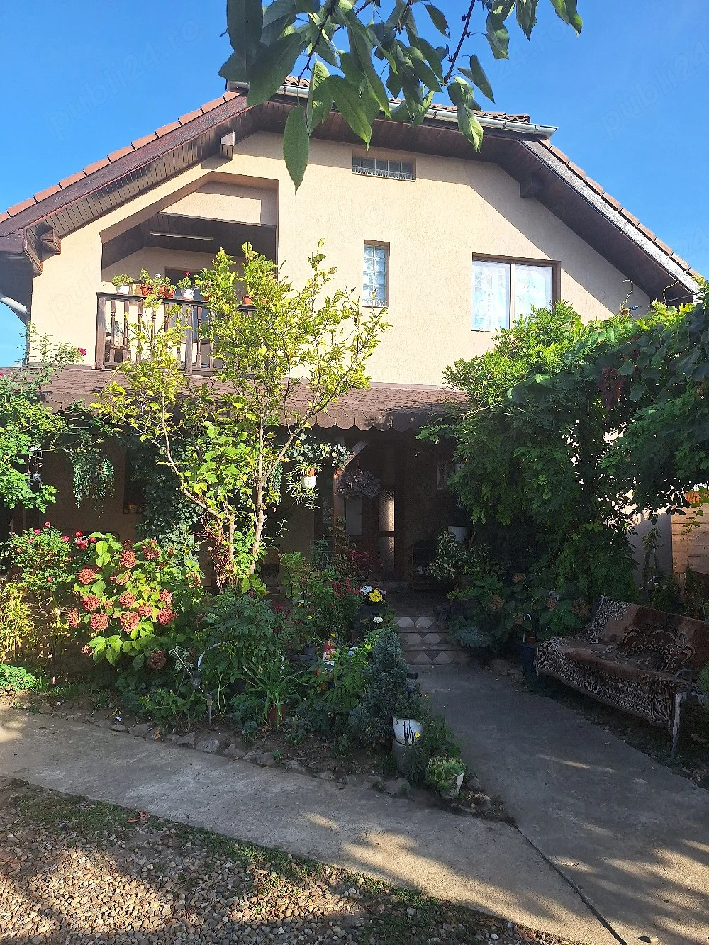 casă de vânzarea 