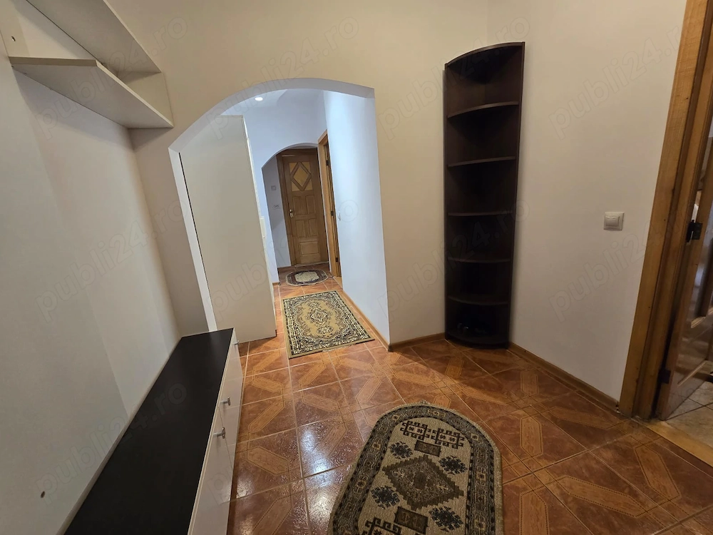 3 camere decomandate in Pacurari