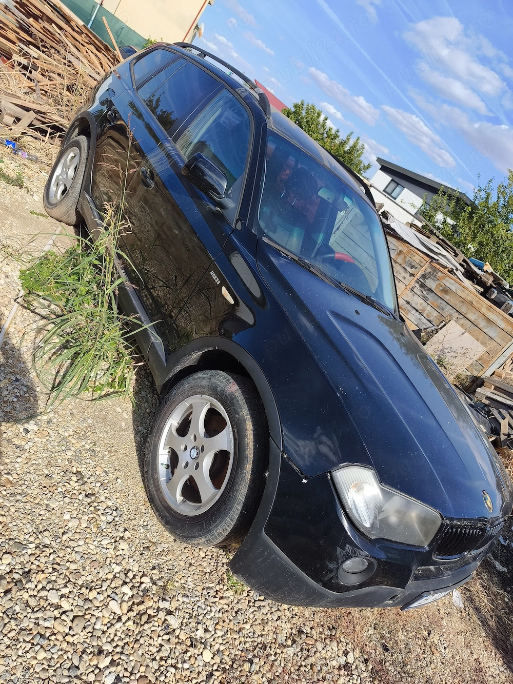 Dezmembrez BMW X3 2008