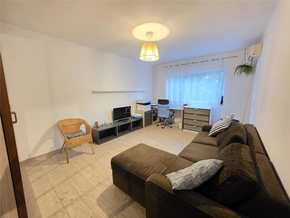 2 camere decomandat - Str. Plugarilor - Timpuri Noi