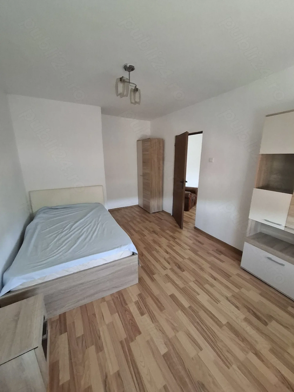 Avantajos  ! Vând apartament cu 2 camere confort 1 semidecomandat 