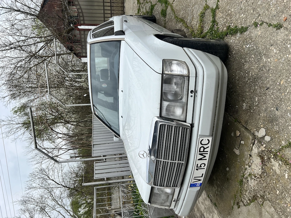 Mercedes W124 200 E