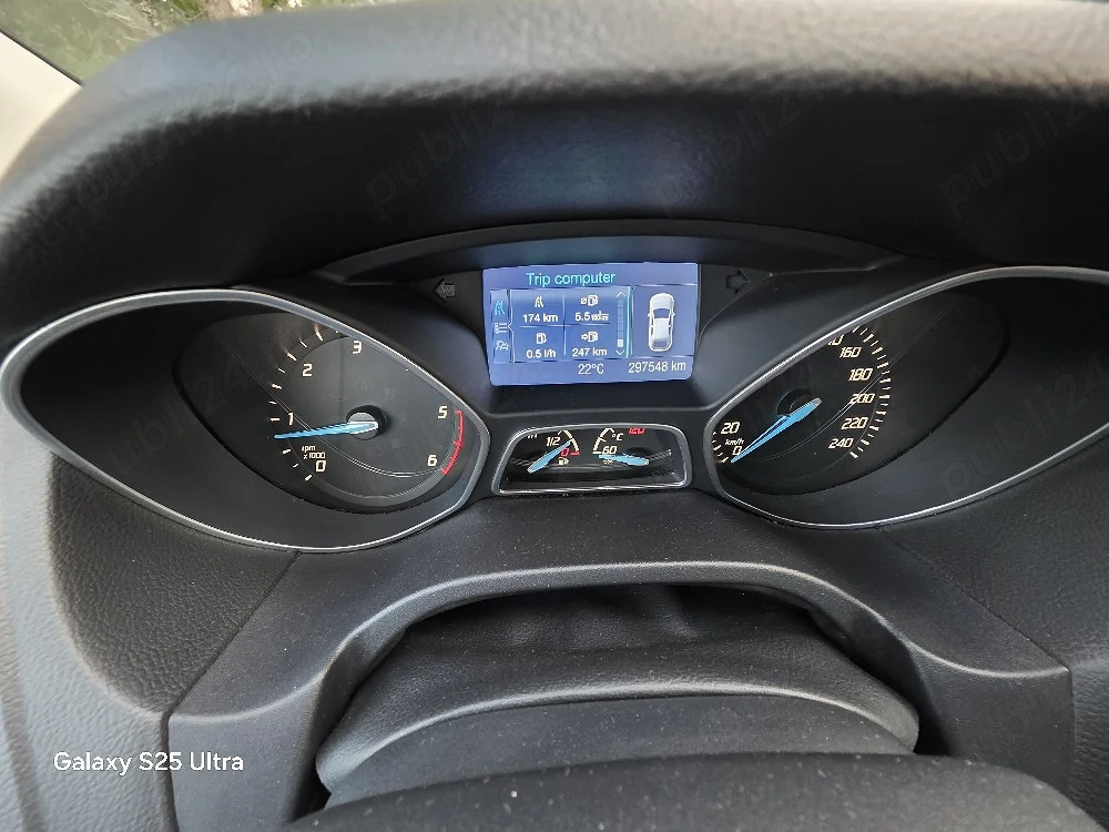 Vând Ford Focus 1.6 tdci 2013