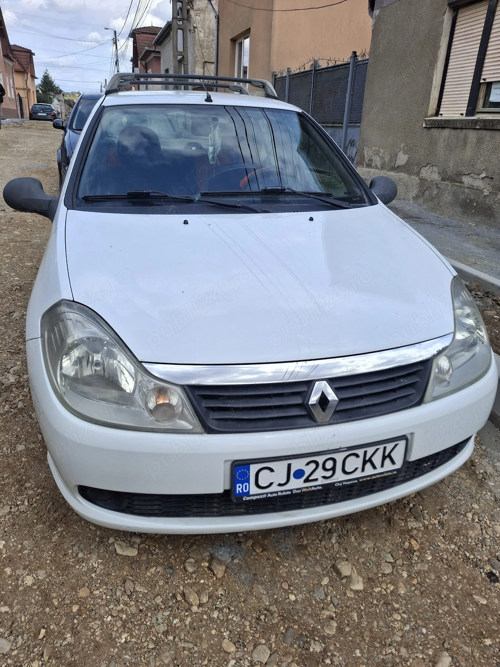 Renault Symbol 1.2 Benzină 2010   Climă, ITP recent, stare bună