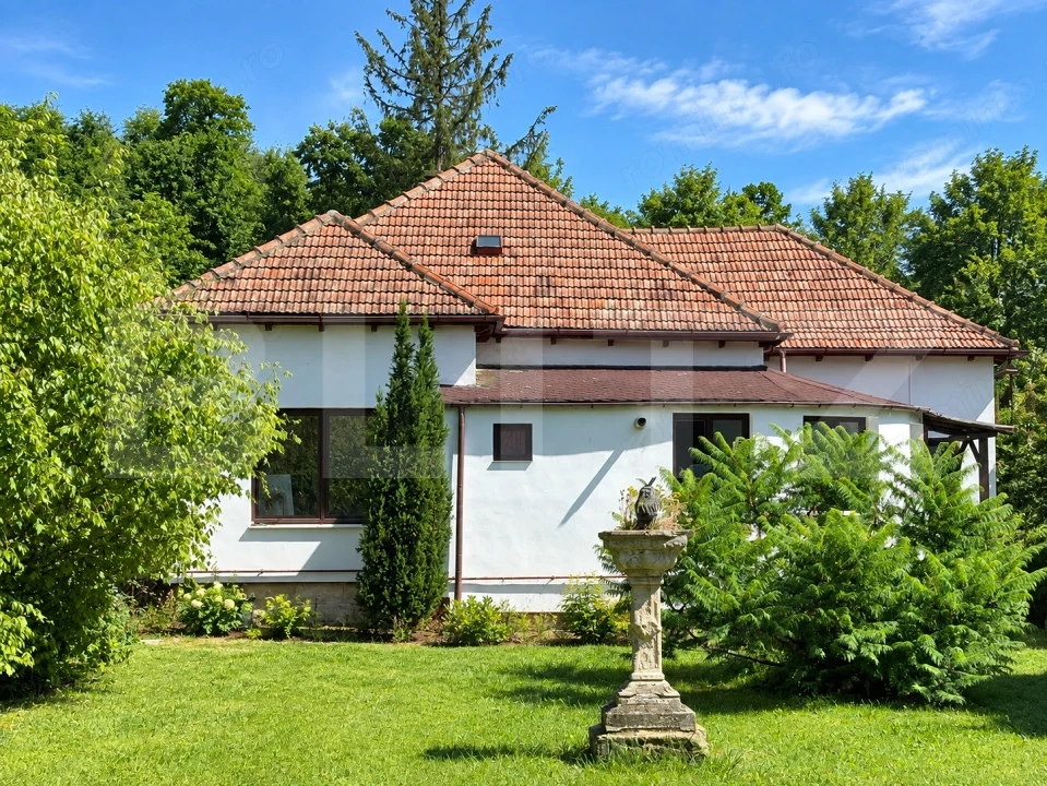 Casă renovată total, 140 mp utili, 694 mp teren, Grigorescu