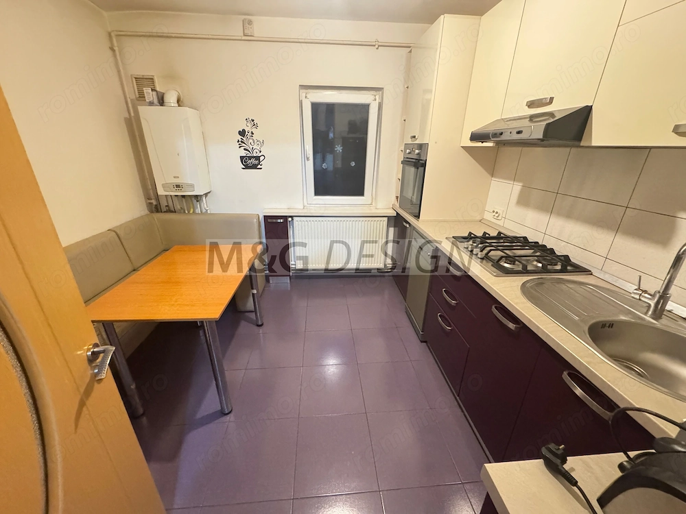 3 camere + living,  etaj 1 CENTRALA,  Complexul Studentesc