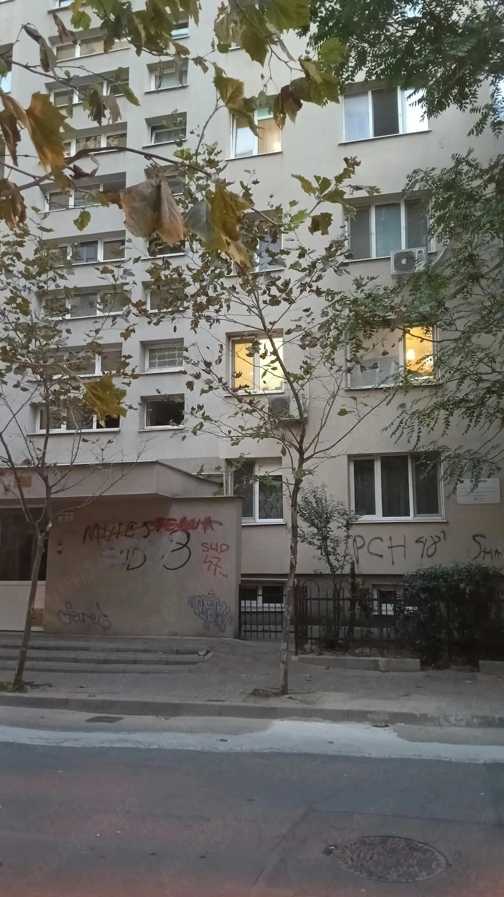 Particular ,apartament cu 2camere ,Ozana ,Theodor Pallady 