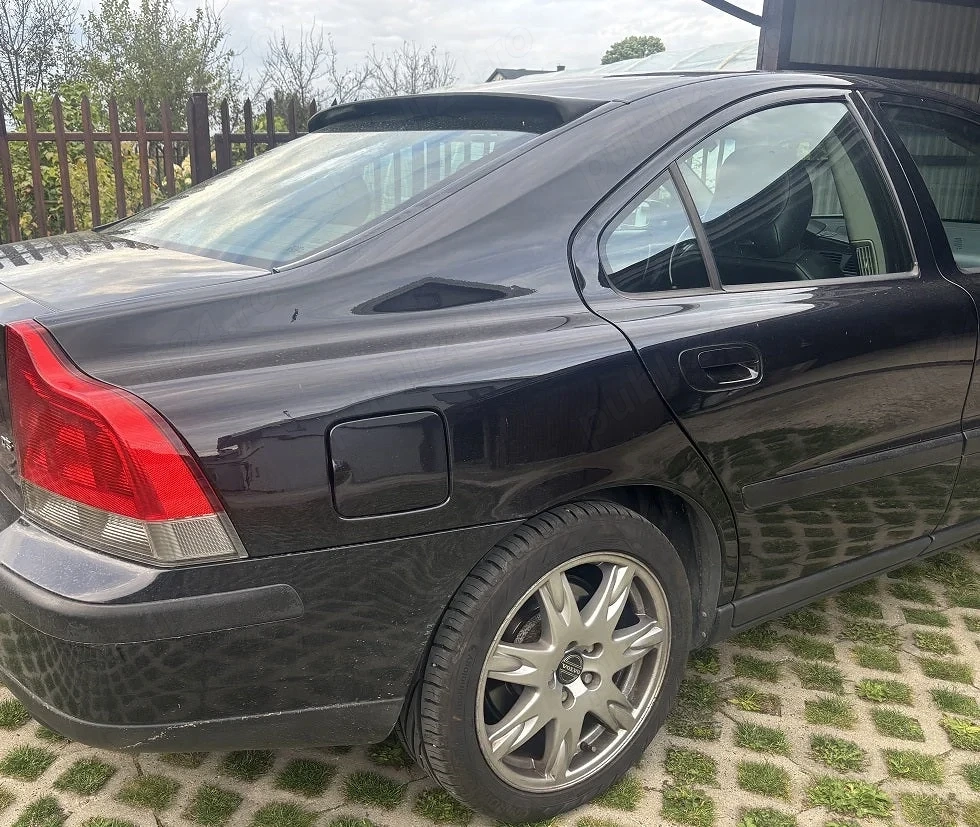Eleron luneta spoiler Volvo S60 2000-2010
