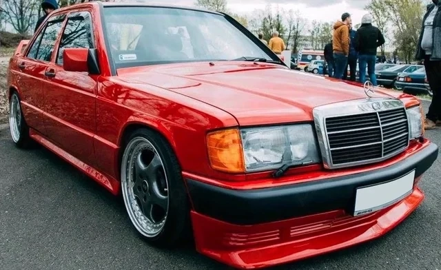 Praguri laterale MERCEDES W201 190 1982-1988 NON Facelift sau 1988-1993 FACELIFT