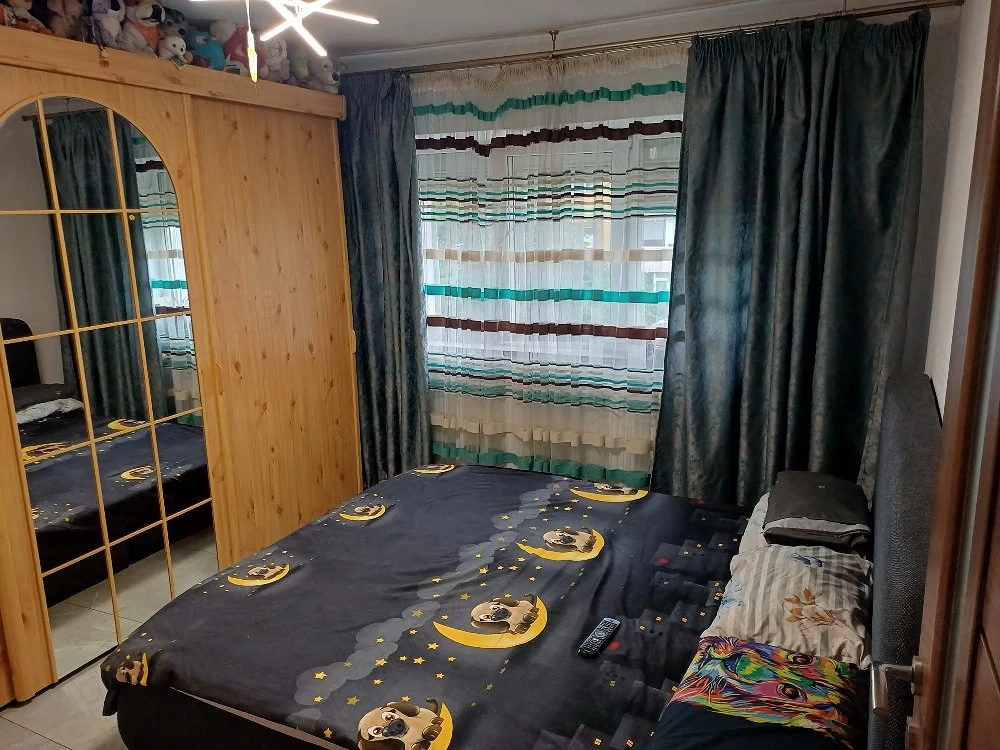 Apartament 2 camere decomandate Rovine 