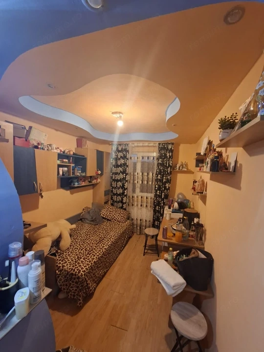 Camera de camin, 12 mp, zona Craiovita Noua-Racheta
